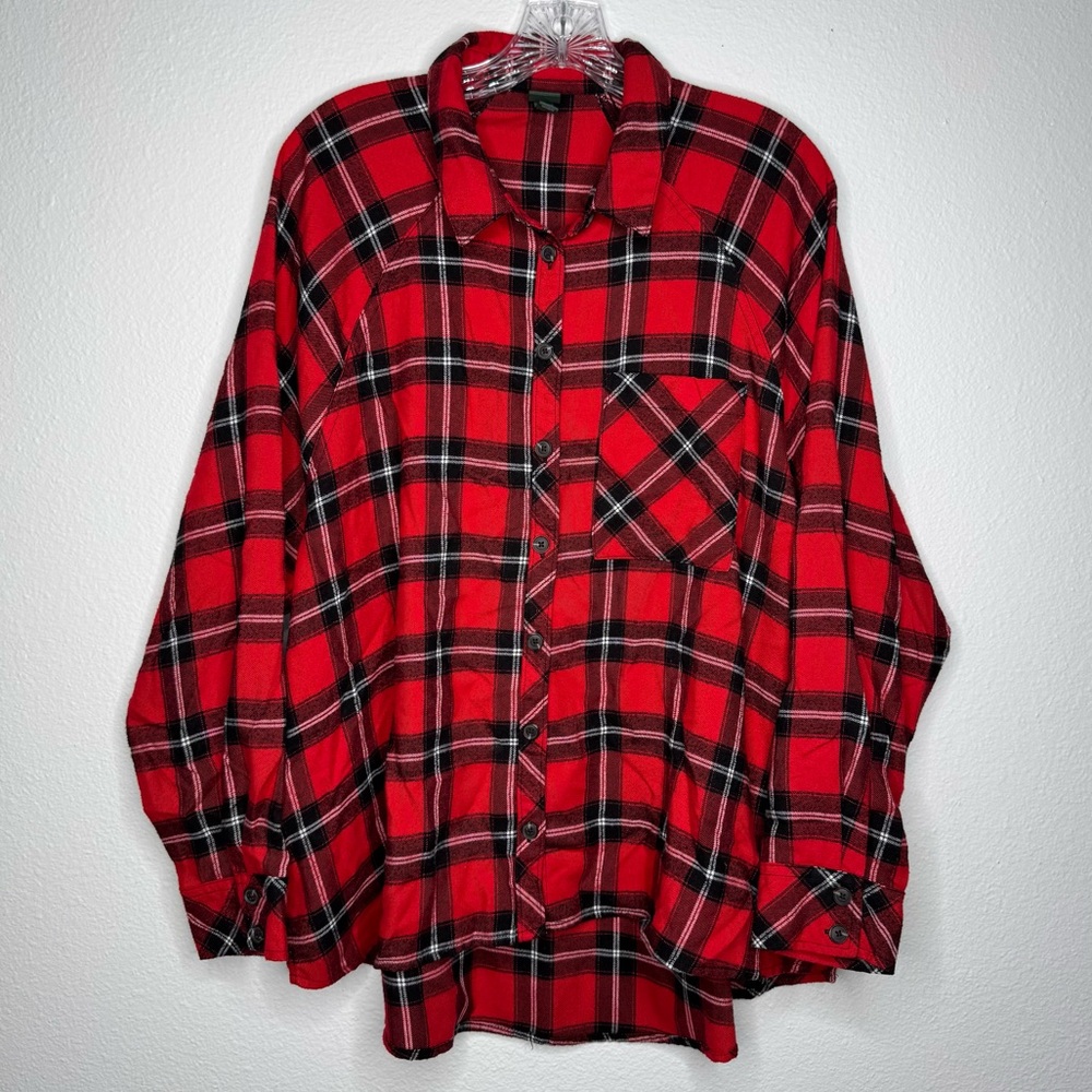 Wild Fable Red and‎ Black Plaid Flannel Long Sleeve Button Up Women's XL Pockets